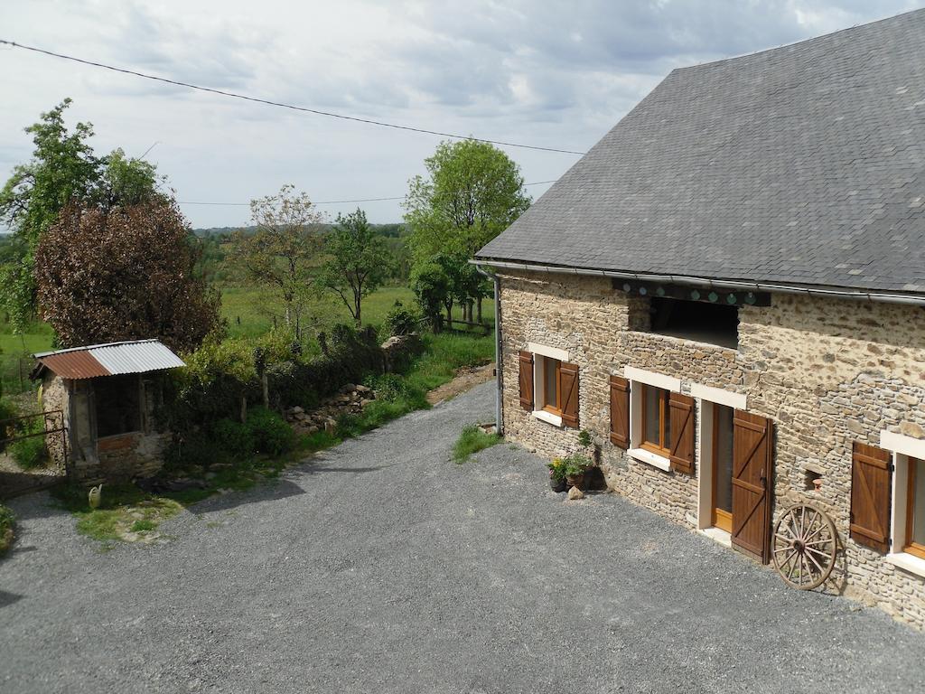 Mille Joies Lägenhet Saint-Pardoux-Corbier Exteriör bild